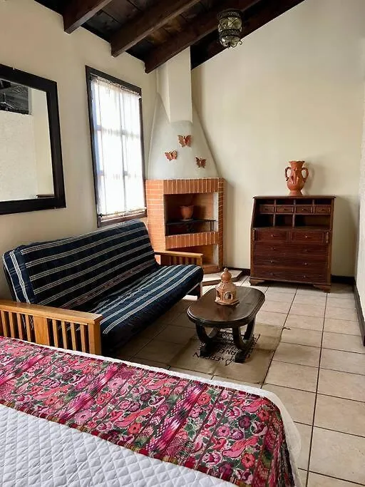 Beautiful Casa Las Mariposas Antigua